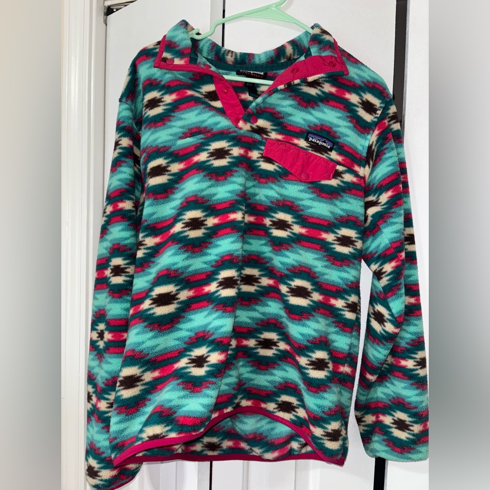 Patagonia Synchilla Snap Fleece 
Women’s Medium